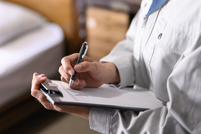 作業員と在庫の確保